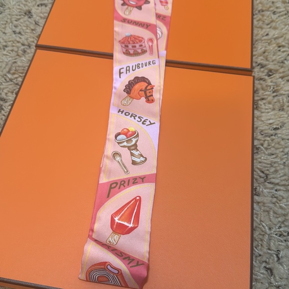 Hermes Pink Twilly Patterned Silk Scarf Funny IceCream - Picture 3 of 9